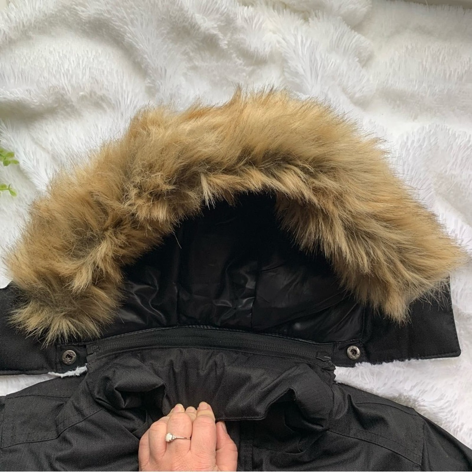 Avalanche | Nwt Size Small Black Ski Jacket — image 3 of 8